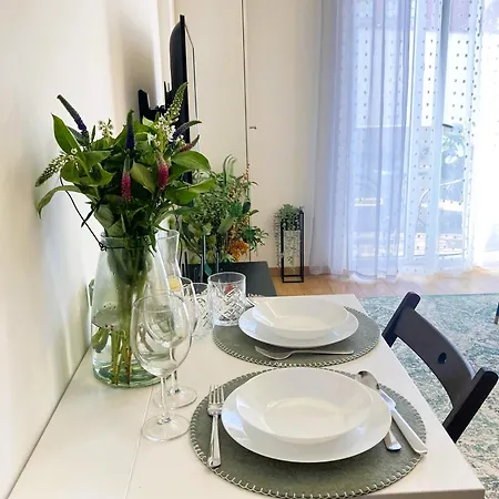 Na Grobli, Przy Kladce Zwierzynieckiej Appartement *