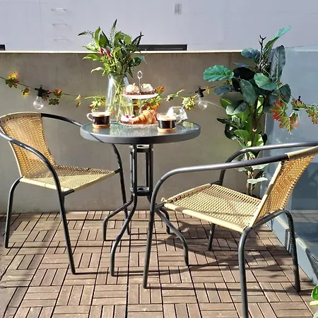 Na Grobli, Przy Kladce Zwierzynieckiej Appartement