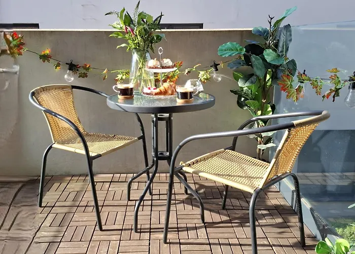 Na Grobli, Przy Kladce Zwierzynieckiej Apartment