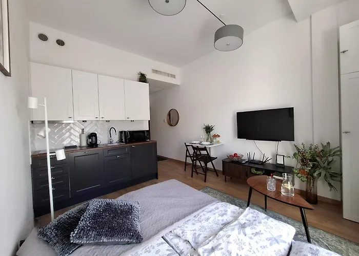 Na Grobli, Przy Kladce Zwierzynieckiej Breslau