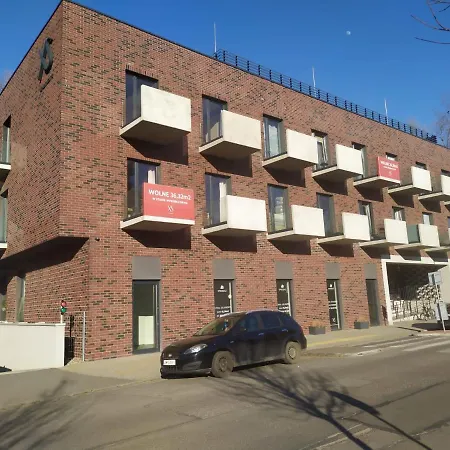 Na Grobli, Przy Kladce Zwierzynieckiej