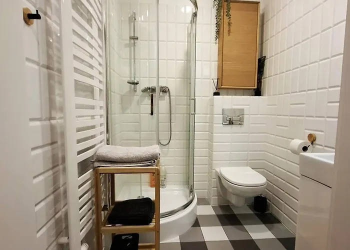 Na Grobli, Przy Kladce Zwierzynieckiej Wrocław