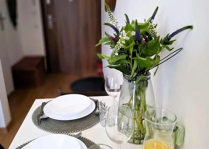 Lejlighed Na Grobli, Przy Kladce Zwierzynieckiej